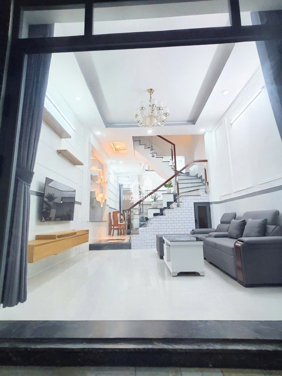 Bán nhà mới xây Full nội thất đường số 8 linh xuân thủ đức, Lh0909428959.